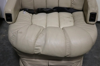 USED MOTORHOME FLEXSTEEL CAPTAIN CHAIR SET FOR SALE