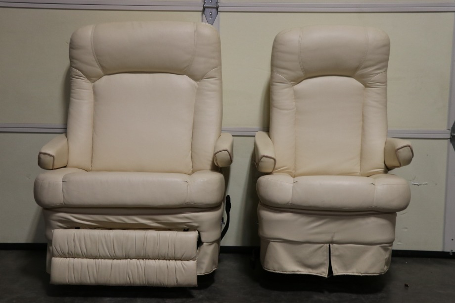 USED VINYL CAPTAIN CHAIR SET RV PARTS FOR SALE